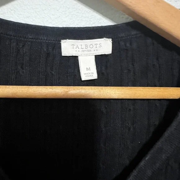 Talbots Petites Black Cable Knit V Neck Long Sleeve Sweater Women's Medium - Picture 3 of 5